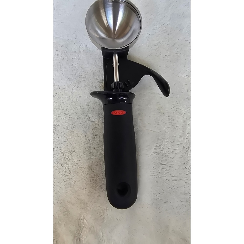 OXO Good Grips Classic Ice Cream Scoop Stainless Lever Release Black Handle